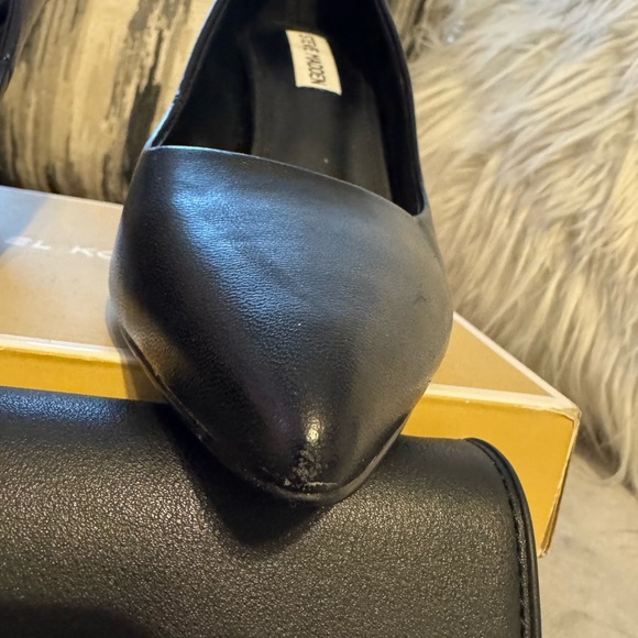 Steve Madden Elegant Black Heels - Picture 2 of 9